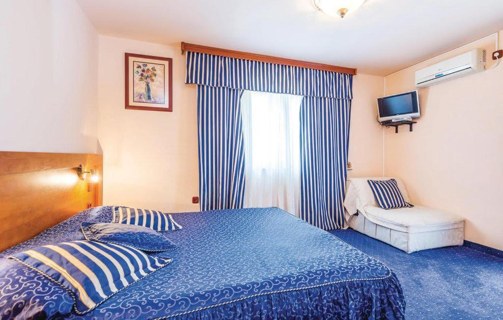 Bed & Breakfast Valentina Метайна Екстериор снимка